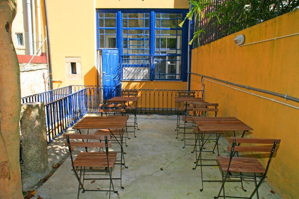 Alma Porto Hostel Екстер'єр фото
